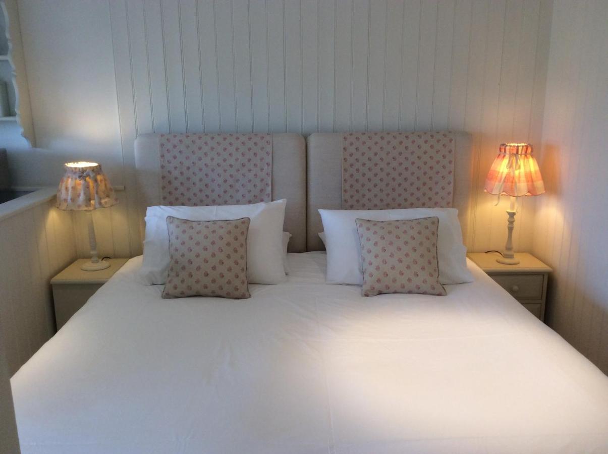 Bed and Breakfast Baytree House Вэллс Экстерьер фото